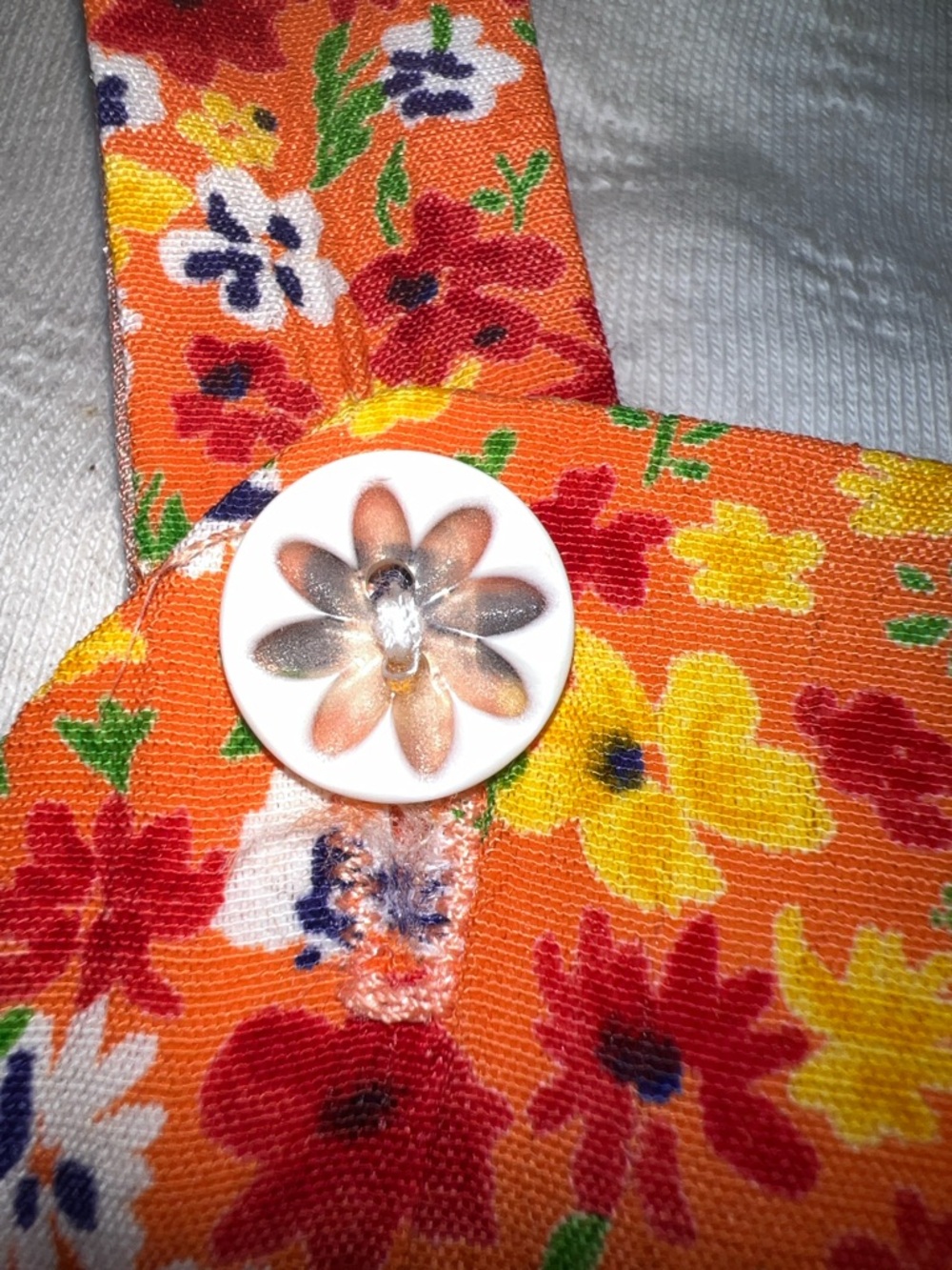 Donna Capozzi Bright Orange Floral Vintage Romper. 2T - Picture 11 of 11